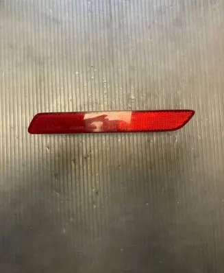 Honda CR-V Rear tail light reflector P9069