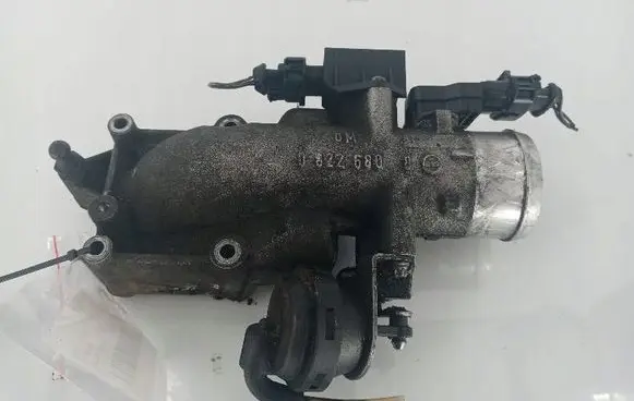 Opel Vectra C Throttle body valve 424S06A08001