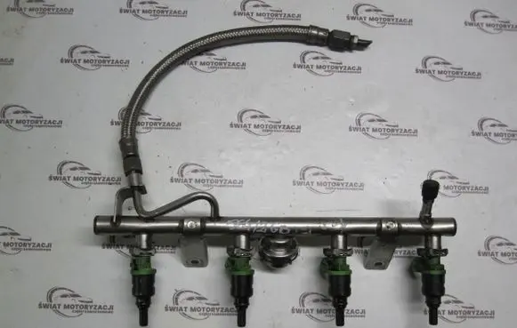 Mercedes-Benz C W203 Fuel main line pipe A1110780292