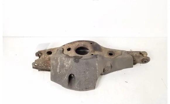 Toyota Avensis T270 Rear control arm 48740-05060