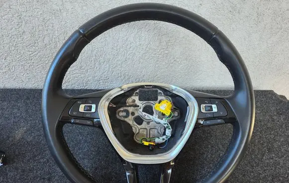 Volkswagen PASSAT B8 Steering wheel 5G0