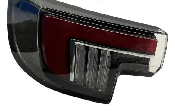 Opel Mokka B Rear/tail lights 9833721880