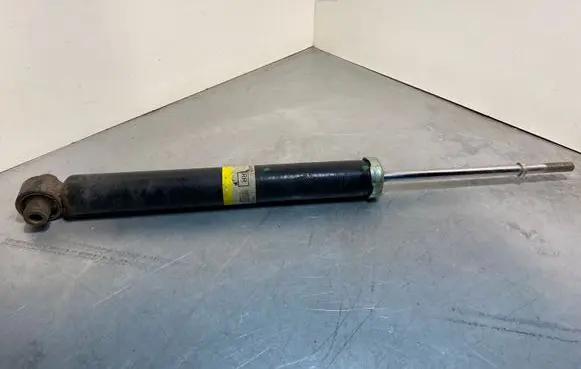 Toyota Avensis T270 Rear shock absorber/damper 4853005410