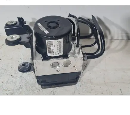 Volvo XC70 ABS Pump 31329139 10021205324 A426G