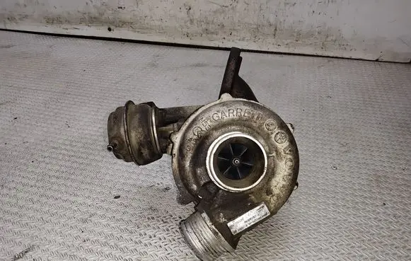 Volvo V70 Turbo 8689592 GT2052V