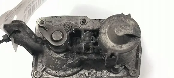 Volkswagen PASSAT B8 Throttle body valve 51500204
