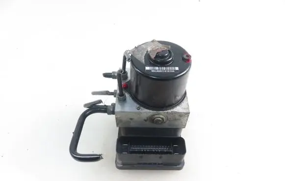 Ford Focus ABS Pump 10096001153