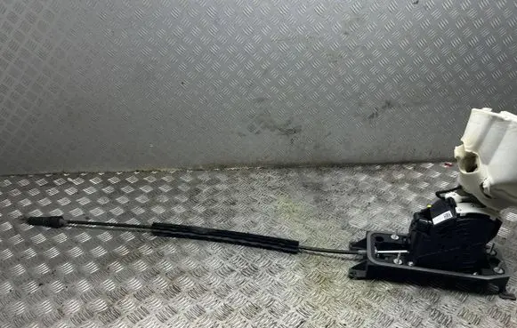Audi TT TTS RS Mk3 8S Gear selector 8S2713023T