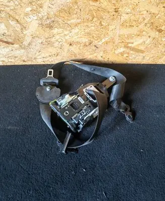 Mercedes-Benz E W212 Front seatbelt 621933200B