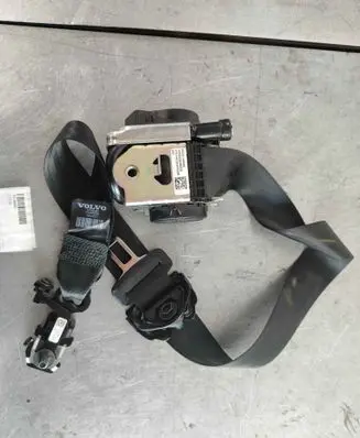 Volvo XC60 Front seatbelt 32149082 39841644 32386963