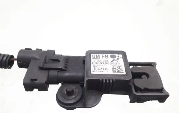 Opel Zafira B Airbag deployment crash/impact sensor 13264083 FB007882629