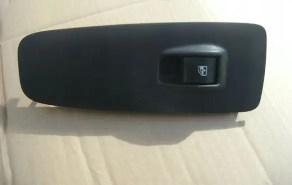 Peugeot Boxer Tailgate/trunk/boot open switch 312213123