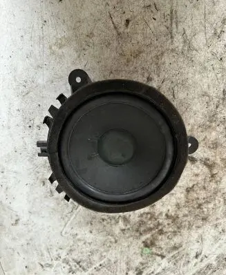 Volvo V40 Rear door speaker 30657445 M5XUG