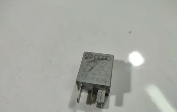 Toyota Avensis Verso Other relay 1K0951253
