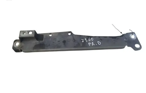 Volvo V60 Fender mounting bracket 31468234