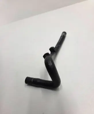 Audi A4 S4 B5 8D Engine coolant pipe/hose 8D0121107D