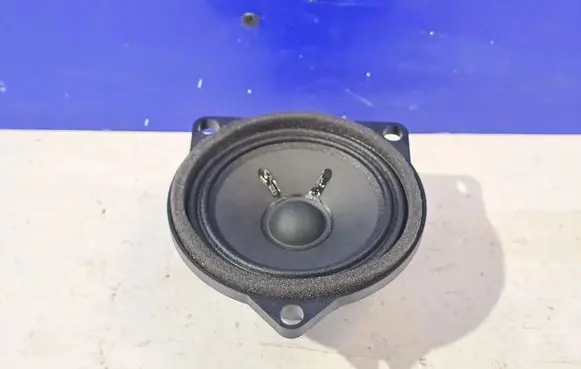 Polestar 2 Front door speaker 31438477
