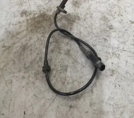 BMW X5 E70 ABS brake wheel speed sensor 275555 6771776