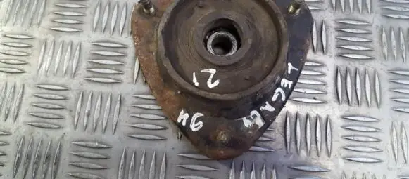 Subaru Legacy Coil spring mount 