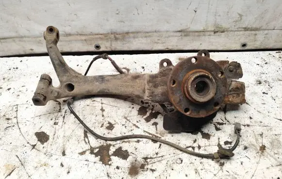 Audi A4 S4 B5 8D Front wheel hub spindle knuckle 8D0407257M