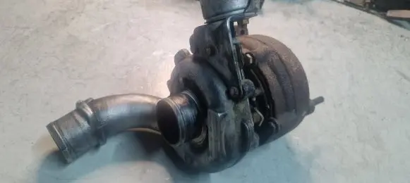 Renault Laguna II Turbo H8200114015 GT1749V GS8289C1