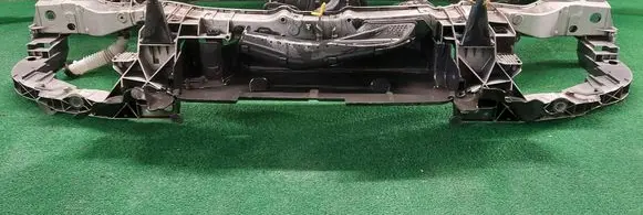 Ford Kuga I Radiator support slam panel 