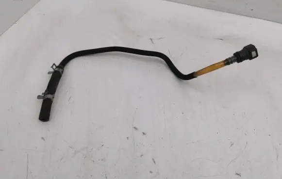 Ford C-MAX I Fuel line/pipe/hose 