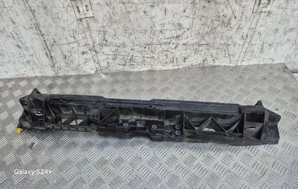 Top upper radiator support slam panel