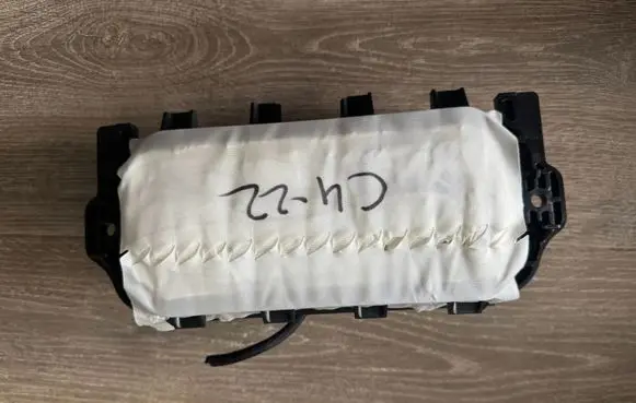 Citroen C4 II Passenger airbag 647799600D 9831018680
