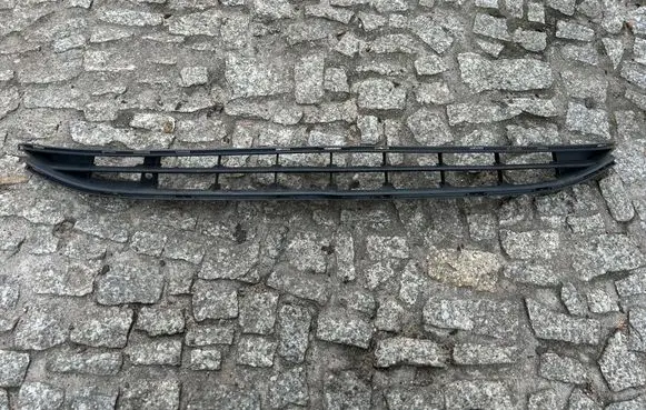 Opel Corsa E Front bumper lower grill 13432002 475498858