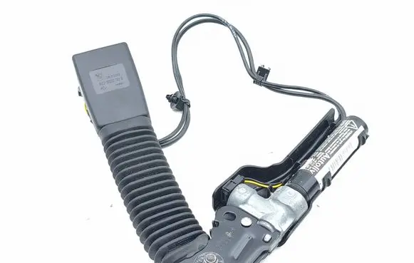 Mini Cooper Countryman R60 Front seatbelt buckle 620550200D 08012013