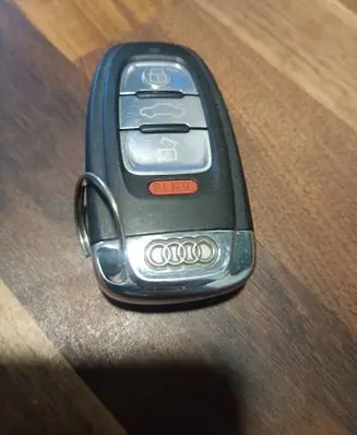 Audi A6 C7 Ignition key/card 