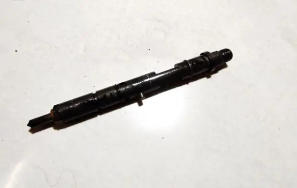 Audi A6 S6 C5 4B Fuel injector 059130201G 0432133786