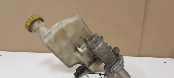 Citroen DS3 Master brake cylinder 0204054032