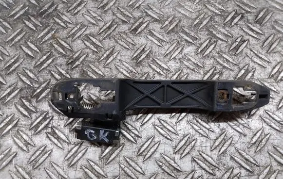 Toyota Auris 150 Rear door exterior handle/bracket 