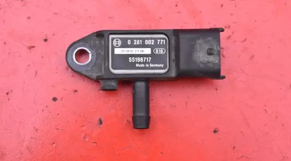 Opel Corsa D Sensor 55198717