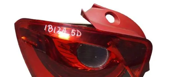 Seat Ibiza IV (6J,6P) Rear/tail lights