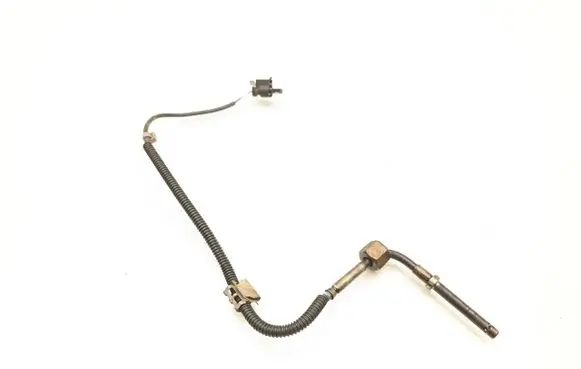 Mercedes-Benz E AMG W212 Exhaust gas temperature sensor A0009056804