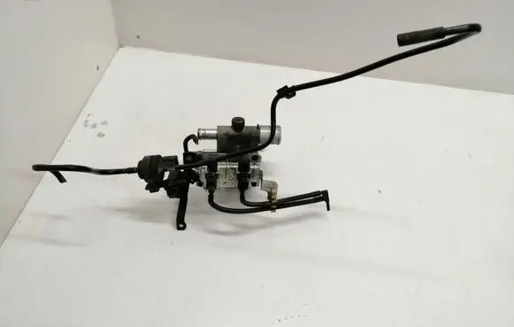 Thermostat/thermostat housing