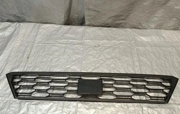 Seat Ibiza V (KJ) Front bumper lower grill 6F0853667A