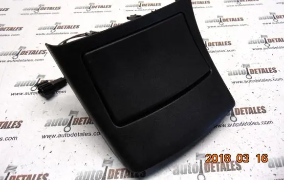 Mercedes-Benz E W211 Ashtray (rear) A2116800450