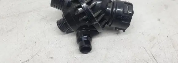 BMW X5 F15 Thermostat/thermostat housing 4006302 2420534