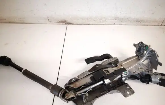 Citroen C4 I Steering wheel axle 9655331177