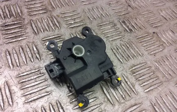 Mazda CX-3 Intake manifold valve actuator/motor 74111