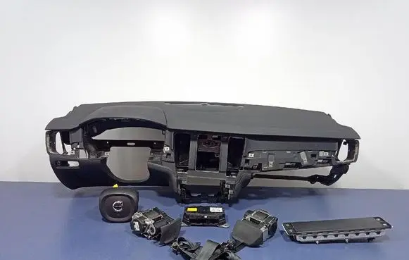 Volvo S90, V90 Dashboard 039838579
