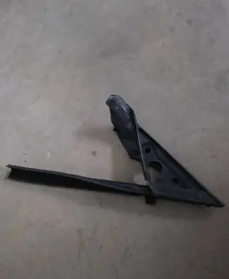BMW 4 F36 Gran coupe Rubber seal front coupe door window 7310193