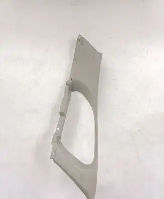 (D)pillar trim (top)