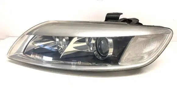 Audi Q7 4L Headlight/headlamp