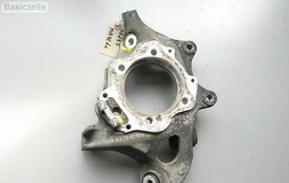 Mercedes-Benz GLK (X204) Rear wheel hub spindle/knuckle A2123502108 A2123571105