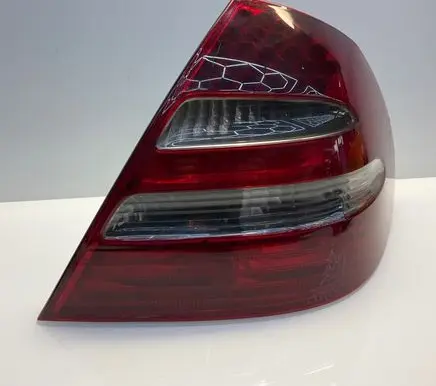 Mercedes-Benz E W211 Rear/tail lights A2118200664 334010 2118200664